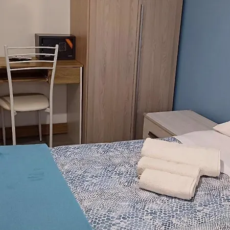 A Casa Di Ester 3* Passo Corese